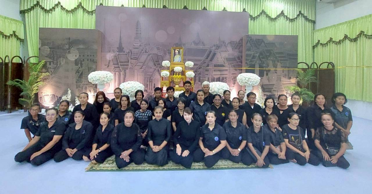 หมู่บ้านกองทุนแม่ของแผ่นดิน หมู่ที่ 3 บ้านวังอิทก ต.วังอิทก อ.บางระกำ จ.พิษณุโลก ทอดผ้าป่า ร่วมเป็นเจ้าภาพสวดพระอภิธรรมอุทิศถวายเป็นพระราชกุศลสมเด็จพระนางเจ้าสิริกิติ์  พระบรมราชินีนาถพระบรมราชชนนีพันปีหลวง 