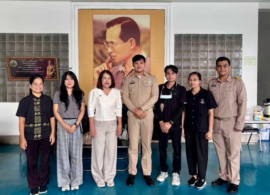 สำนักงานพัฒนาชุมชนอำเภอบางระกำ ร่วมแสดงความยินดีกับ นายวรกาณต์ จันทร์รัก นักวิชาการพัฒนาชุมชนปฏิบัติการ  ให้ไปปฏิบัติหน้าที่ กลุ่มงานประสานและสนับสนุนการบริหารงานพัฒนาชุมชน สำนักงานพัฒนาชุมชนจังหวัดพิษณุโลก เป็นการประจำ และมอบหมายให้ปฏิบัติหน้าที่ประจำ สำนักงานเลขานุการรองผู้ว่าราชการการจังหวัดพิษณุโลก (นางสาวสรินรัตน์ เกิดสกุลรุ่งโรจน์) อีกหน้าที่หนึ่งโดยไม่ขาดจากตำแหน่งเดิม