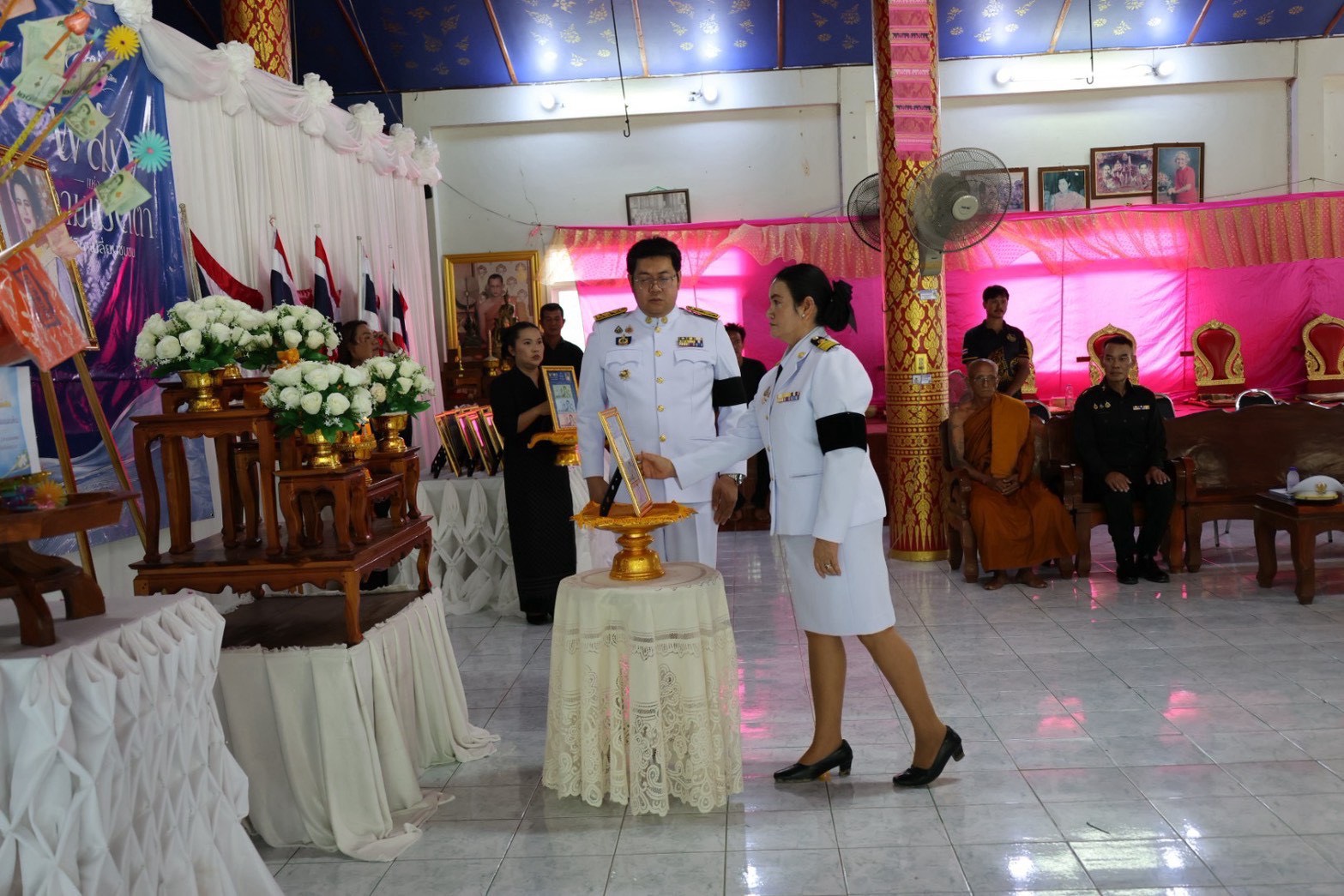 สพอ.บางระกำ ร่วมพิธีอัญเชิญและพิธีแลกเงินพระราชทานขวัญถุงกองทุนแม่ของแผ่นดิน ประจำปี 2569