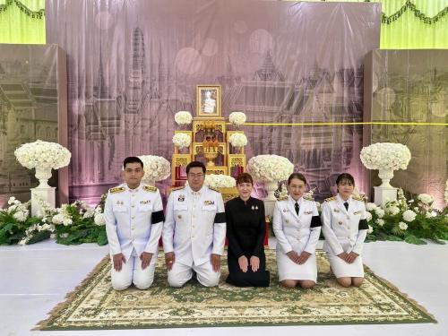 สพอ.บางระกำ : พิธีบำเพ็ญกุศลปัญญาสมวาร (ครบ 50 วัน) และพิธีตักบาตรข้าวสารอาหารแห้ง เพื่ออุทิศถวายเป็นพระกุศล สมเด็จพระเจ้าลูกเธอ เจ้าฟ้าพัชรกิติยาภา นเรนทิราเทพยวดี กรมหลวงราชสาริณีสิริพัชร มหาวัชรราชธิดา พร้อมหล่อเทียนพรรษา เนื่องในวันเข้าพรรษา ประจำปี 2569 โดยมี นายธีรศักดิ์ ศรีสมพงษ์ นายอำเภอบางระกำ เป็นประธานในในพิธี